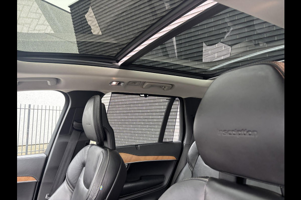 Volvo XC90 2.0 T8 Twin Engine AWD Inscription Automaat / 7 Persoons / Panoramadak / Harman Kardon / Comfortstoelen / Trekhaak / 20 Inch / Stoelverwarming / Achteruitrijcamera / LED / Elektrisch Verstelbare Stoelen