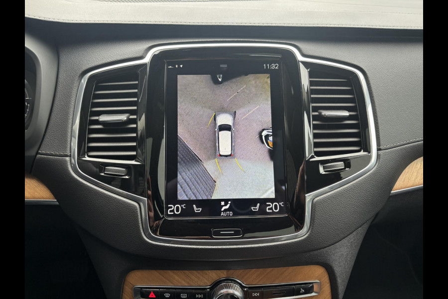 Volvo XC90 2.0 T8 Twin Engine AWD Inscription Automaat / 7 Persoons / Panoramadak / Harman Kardon / Comfortstoelen / Trekhaak / 20 Inch / Stoelverwarming / Achteruitrijcamera / LED / Elektrisch Verstelbare Stoelen