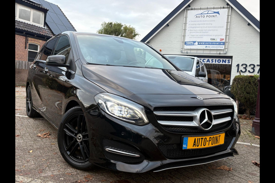 Mercedes-Benz B-Klasse 180 AUT7/SPORTSEATS/LEDER/KEYLESS/NAVI/PDC