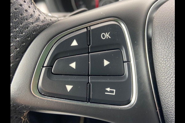 Mercedes-Benz B-Klasse 180 AUT7/SPORTSEATS/LEDER/KEYLESS/NAVI/PDC