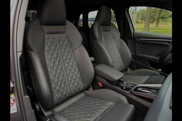 Audi A3 Sportback 45Tfsi e 3xS-line 272 pk 19 inch Competition vol leer matrix panorama dak
