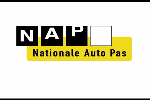 Toyota Corolla Touring Sports 1.8 Hybrid Business Plus lage km stand!