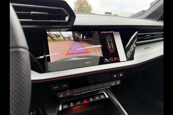 Audi A3 Sportback 45Tfsi e 3xS-line 272 pk 19 inch Competition vol leer matrix panorama dak