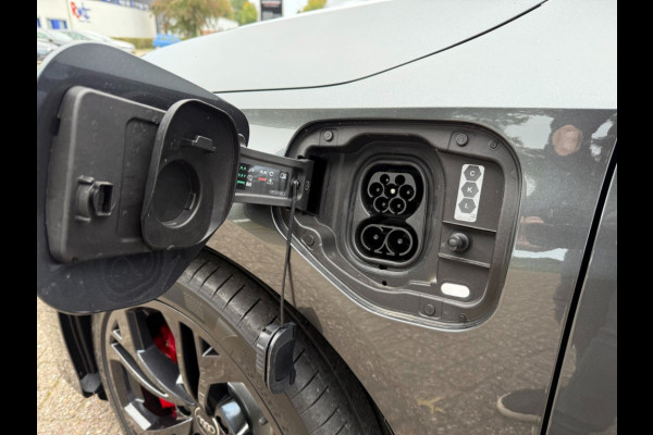 Audi A3 Sportback 45Tfsi e 3xS-line 272 pk 19 inch Competition vol leer matrix panorama dak