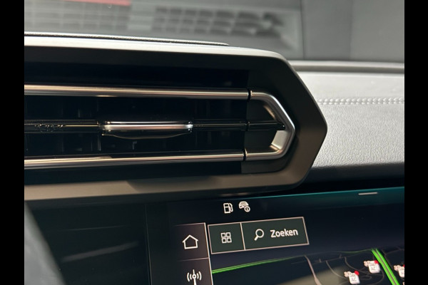 Audi A3 Sportback 45Tfsi e 3xS-line 272 pk 19 inch Competition vol leer matrix panorama dak