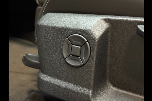 Audi A3 Sportback 45Tfsi e 3xS-line 272 pk 19 inch Competition vol leer matrix panorama dak