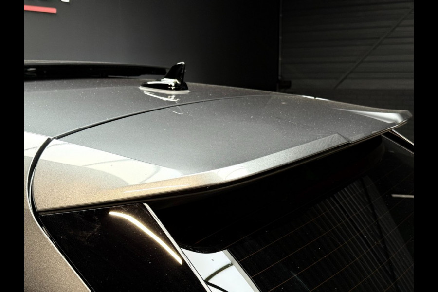 Audi A3 Sportback 45Tfsi e 3xS-line 272 pk 19 inch Competition vol leer matrix panorama dak