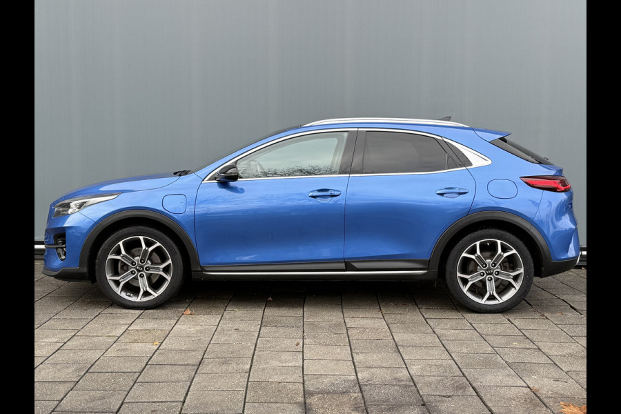 Kia Xceed BWJ 2021 | 1.6 GDi PHEV 141PK ExecutiveLine | TREKHAAK | PANO | LEER | 18'' LMV | CAMERA | STOELVERW | ACHTERBANK VERW | CARPLAY |