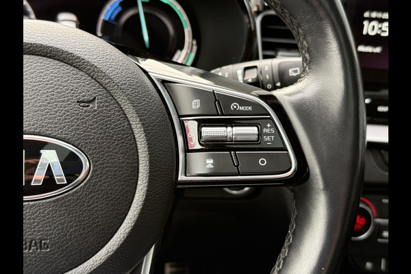 Kia Xceed BWJ 2021 | 1.6 GDi PHEV 141PK ExecutiveLine | TREKHAAK | PANO | LEER | 18'' LMV | CAMERA | STOELVERW | ACHTERBANK VERW | CARPLAY |