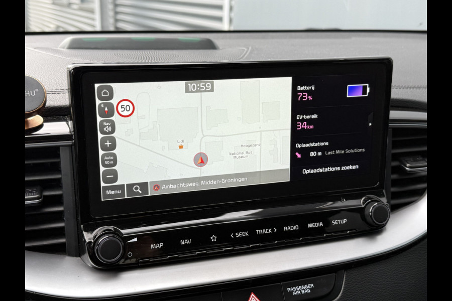 Kia Xceed BWJ 2021 | 1.6 GDi PHEV 141PK ExecutiveLine | TREKHAAK | PANO | LEER | 18'' LMV | CAMERA | STOELVERW | ACHTERBANK VERW | CARPLAY |