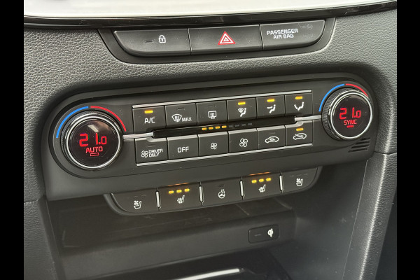 Kia Xceed BWJ 2021 | 1.6 GDi PHEV 141PK ExecutiveLine | TREKHAAK | PANO | LEER | 18'' LMV | CAMERA | STOELVERW | ACHTERBANK VERW | CARPLAY |