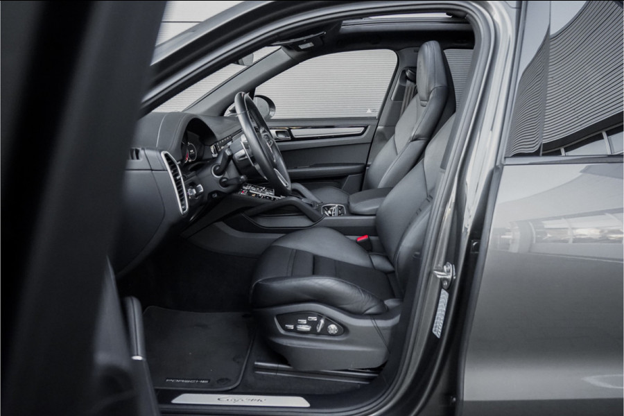 Porsche Cayenne 3.0 E-Hybrid Sport Design & Chrono Pano 360° Bose Matrix