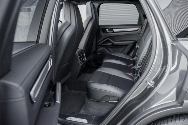 Porsche Cayenne 3.0 E-Hybrid Sport Design & Chrono Pano 360° Bose Matrix