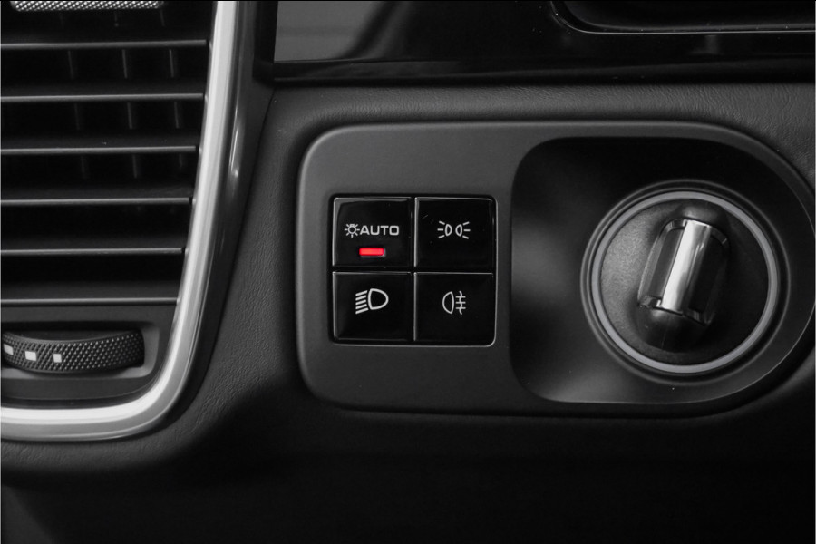 Porsche Cayenne 3.0 E-Hybrid Sport Design & Chrono Pano 360° Bose Matrix
