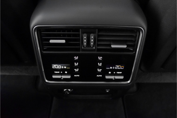 Porsche Cayenne 3.0 E-Hybrid Sport Design & Chrono Pano 360° Bose Matrix