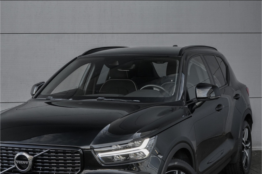 Volvo XC40 2.0 T4 R-Design Trekhaak Camera 19"