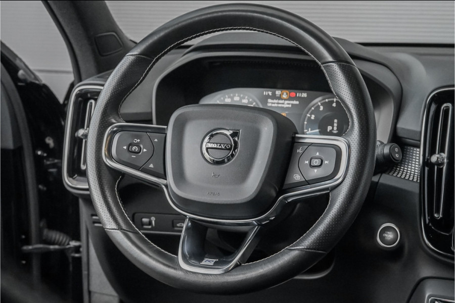 Volvo XC40 2.0 T4 R-Design Trekhaak Camera 19"