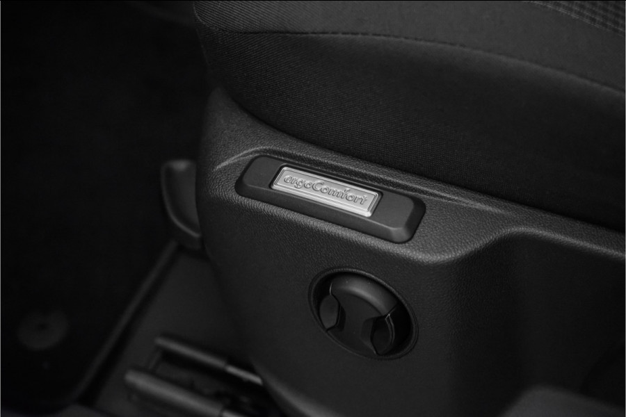 Volkswagen Caddy Cargo 2.0 TDI 122PK Automaat LED Camera Trekhaak Comfortstoelen