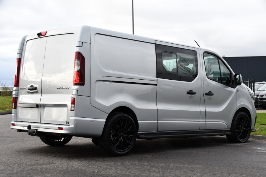 Renault Trafic 2.0 170 T29 L2H1 Extra DC Limited Edition Facelift! 3 x Leverbaar, Virtual, Cruise, Carplay, Stoelverwarming, Clima, Automaat, LED, 170PK, 2 x Schuifdeur, Uniek!