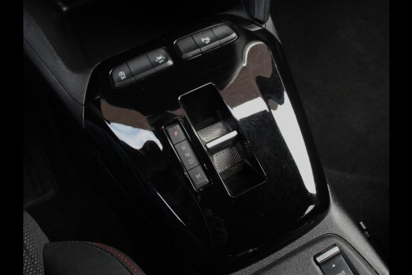 Opel Corsa 1.2 GS Line 131pk Aut. Navigatie Apple Carplay/Android Auto Camera Parkeersensoren Cruise Control Stoelverwarming Getinte ramen Airco