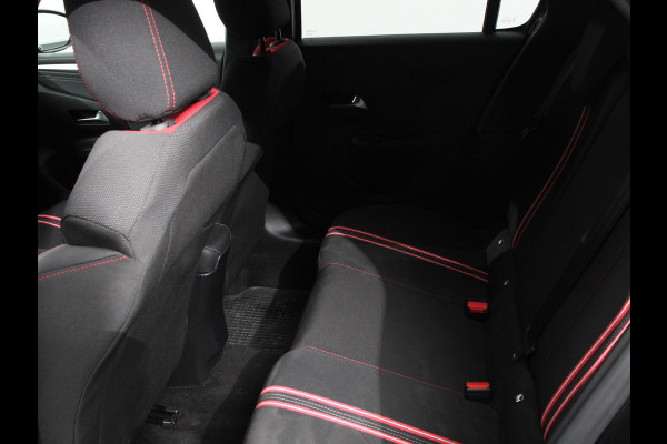 Opel Corsa 1.2 GS Line 131pk Aut. Navigatie Apple Carplay/Android Auto Camera Parkeersensoren Cruise Control Stoelverwarming Getinte ramen Airco