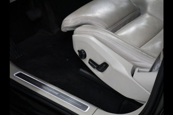 Volvo XC90 2.0 T8 Recharge AWD Inscription Exclusive [7-ZITS, LUCHTVERING FOUR-C, SCHUIFKANTELDAK, TREKHAAK INKLAPBAAR, MEMORY SEATS, APPLE CARPLAY, ANDROID, HARMAN/KARDON, HEAD-UP, 360 CAMERA, STUURVERWARMING, STOELVERWARMING, STOELVENTILATIE,