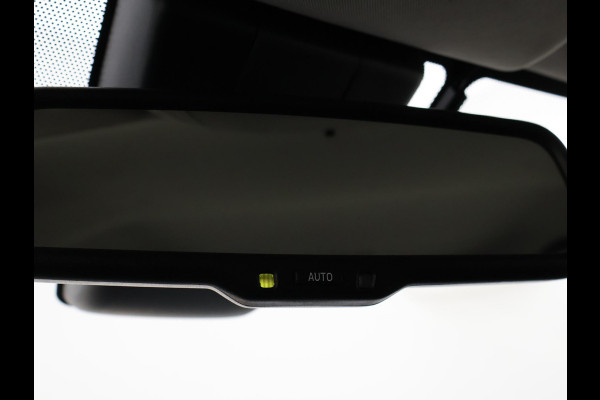 Toyota RAV4 2.5 HYBRID AWD 4WD DYNAMIC *INCL. BTW* DEALER ONDERHOUDEN 1e EIGENAAR + TREKHAAK 1650 KG