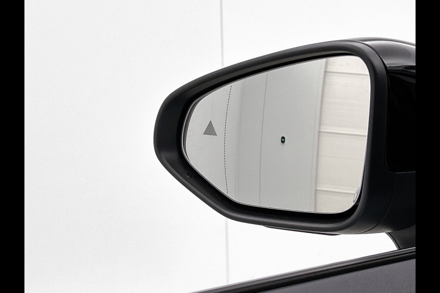 Mercedes-Benz CLA-Klasse 250+ Launch Edition 85 kWh | Nightpakket | Adaptieve Cruisecontrol | Multibeam LED | Warmtepomp | Antidiefstal pakket URBAN GUARD | Smartphone integratie | Memorypakket | Sierdelen aluminium |