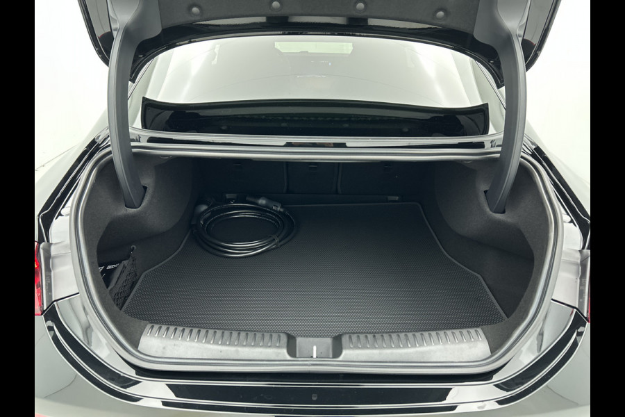 Mercedes-Benz CLA-Klasse 250+ Launch Edition 85 kWh | Panoramadak | Adaptieve cruisecontrol | Warmtepomp | Memorypakket voorstoelen | GUARD 360° vehicle protection | Nightpakket | 19 inch AMG velgen |