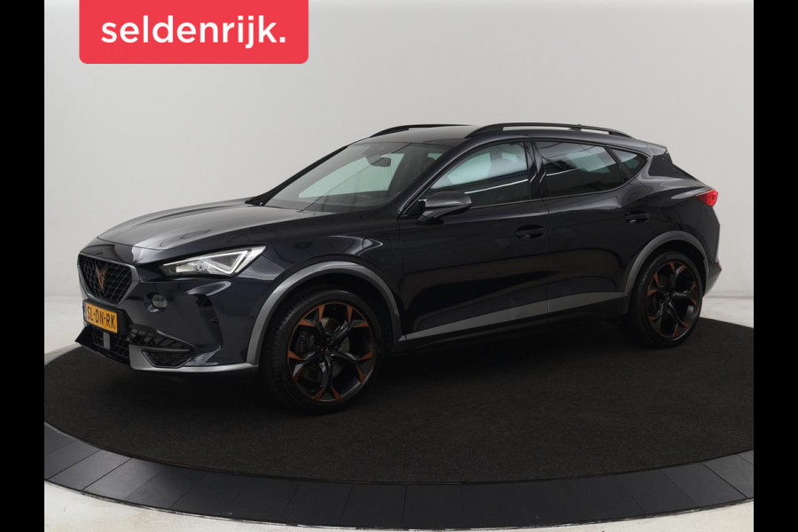 CUPRA Formentor 1.4 eHybrid VZ | 245pk | Stoelverwarming | Camera | Adaptive cruise | Sfeerverlichting | Navigatie | Keyless | 19'' | Stuurverwarming | Full LED | Sportstoelen | PHEV | Plug In