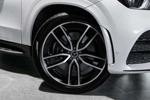 Mercedes-Benz GLE 450 4-M AMG Luchtvering|Carbon|Nappa|ACC|HUD|Keyless|Softclose|Trekhaak|Manufaktur|Mem|22"