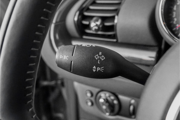 MINI Clubman 1.5 Cooper Salt Business Automaat LED Sportstoelen