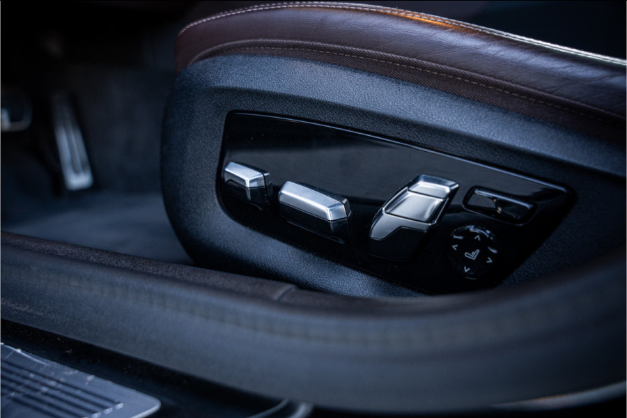 BMW 5 Serie Touring 520i High Executive - M Sport | Panorama | Memory | HUD | Virtual