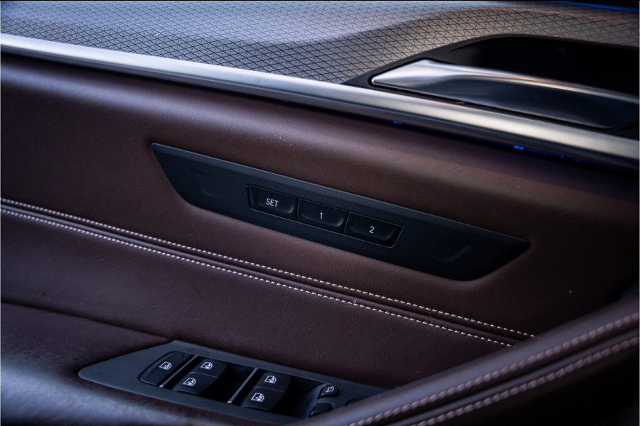 BMW 5 Serie Touring 520i High Executive - M Sport | Panorama | Memory | HUD | Virtual