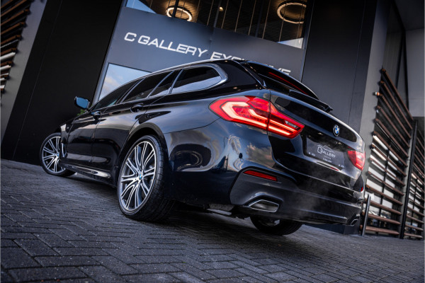 BMW 5 Serie Touring 520i High Executive - M Sport | Panorama | Memory | HUD | Virtual