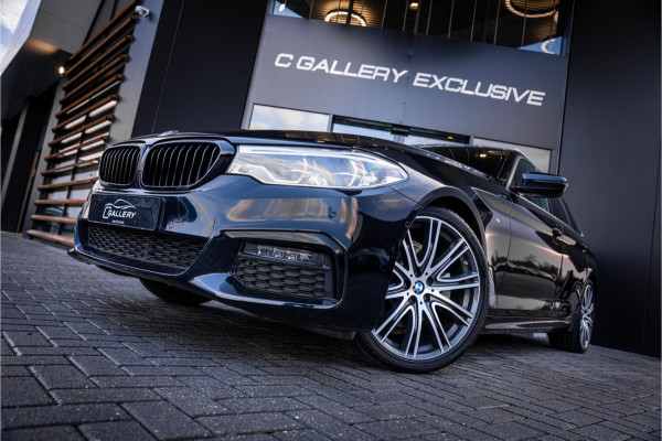 BMW 5 Serie Touring 520i High Executive - M Sport | Panorama | Memory | HUD | Virtual