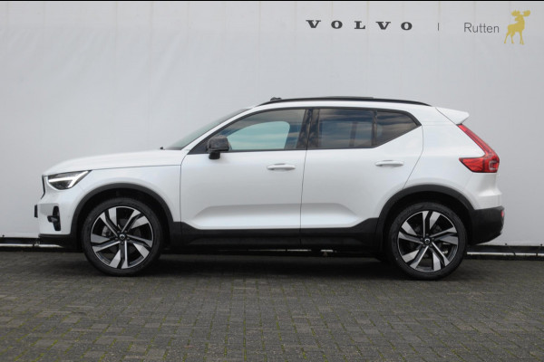 Volvo XC40 211PK Automaat B4 Ultimate Dark / Adaptieve cruise control / BLIS / Pixel LED / 20” velgen / Leder interieur / Stoel en stuurwielverwarming / 360 camera / Elektrische stoelen / Panoramadak