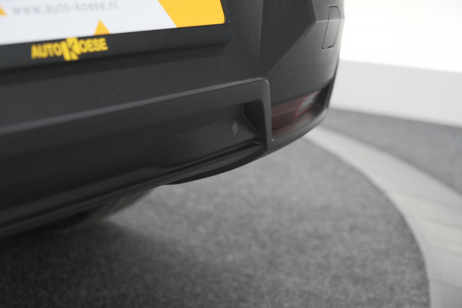 Peugeot 3008 Hybrid 145 e-DCS6 GT | Elektrische Kofferklep | Camera | Adaptieve Cruise Control | Apple CarPlay