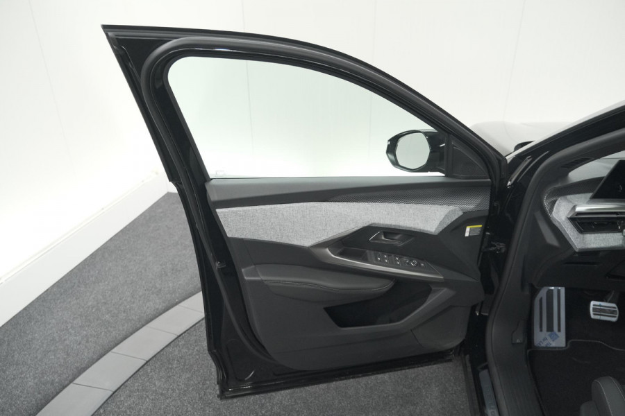 Peugeot 3008 Hybrid 145 e-DCS6 GT | Elektrische Kofferklep | Camera | Adaptieve Cruise Control | Apple CarPlay