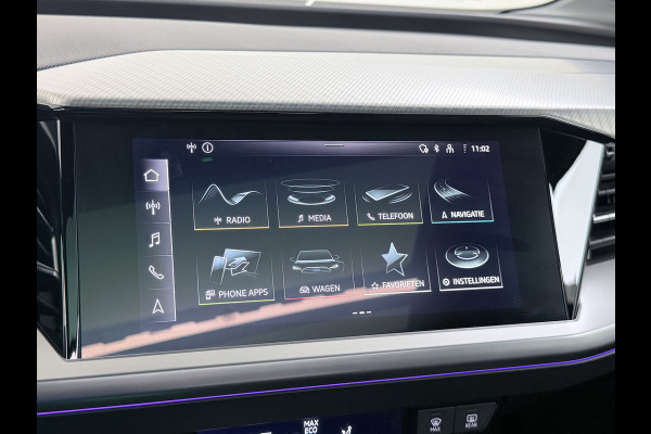 Audi Q4 e-tron L.E. Advanced Plus Pano-dak-Schuifdak Adap.Cruise W-pomp Navi-Plus Sportst.+Verwarmd PDC-a+v Matrix Led Camera Lmv 19" Elek.Achterklep Virtual Cockpit E-Call Bordherkenning Audi Connect +Phone-Box Keyless-Go A-Licht-Dynamisch S.O.H. 92% 1e Eigenaar Origineel Nederlandse Auto €56.174,- Nieuwprijs