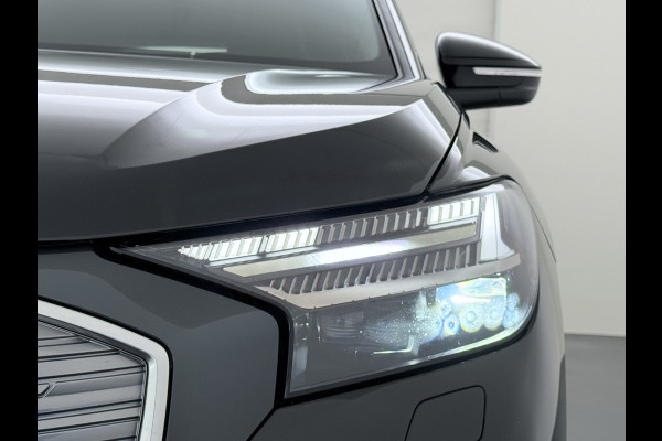 Audi Q4 e-tron L.E. Advanced Plus Pano-dak-Schuifdak Adap.Cruise W-pomp Navi-Plus Sportst.+Verwarmd PDC-a+v Matrix Led Camera Lmv 19" Elek.Achterklep Virtual Cockpit E-Call Bordherkenning Audi Connect +Phone-Box Keyless-Go A-Licht-Dynamisch S.O.H. 92% 1e Eigenaar Origineel Nederlandse Auto €56.174,- Nieuwprijs