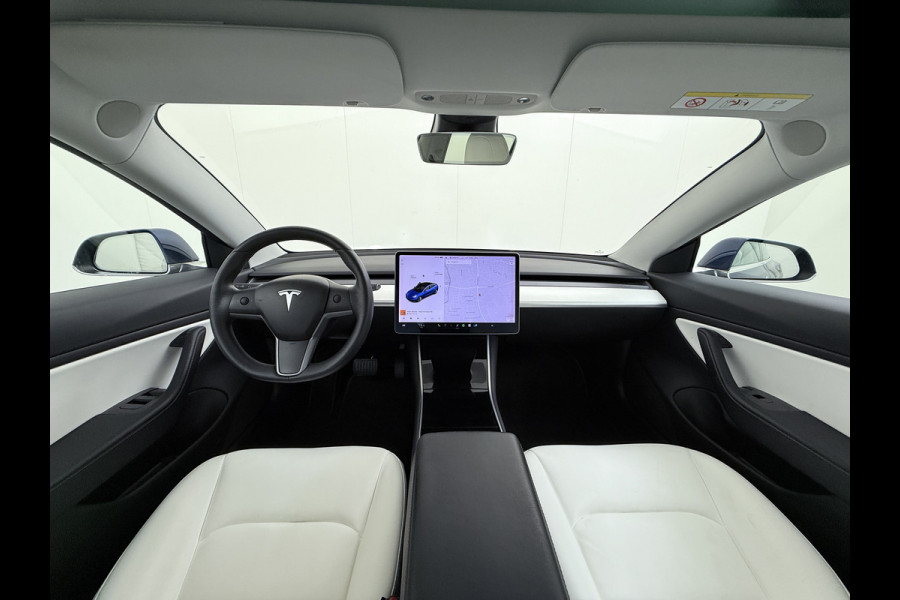 Tesla Model 3 Long Range AWD 75kWh SOH 88% 463PK Lmv 19" Ivoor Premium Audio AutoPilot Panoramadak Camera's Leer Adaptive-Cruise-Control+Stop& 4WD Stoel en achterbank verwarming Elektr.Stoelen+Memory+Easy-Entry WiFi Origineel Nederlandse Auto Garantie op Accu/Motor tot 20-12-2027/192.000km