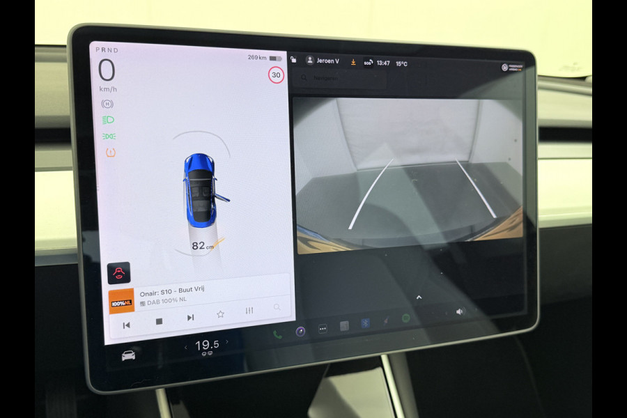 Tesla Model 3 Long Range AWD 75kWh SOH 88% 463PK Lmv 19" Ivoor Premium Audio AutoPilot Panoramadak Camera's Leer Adaptive-Cruise-Control+Stop& 4WD Stoel en achterbank verwarming Elektr.Stoelen+Memory+Easy-Entry WiFi Origineel Nederlandse Auto Garantie op Accu/Motor tot 20-12-2027/192.000km