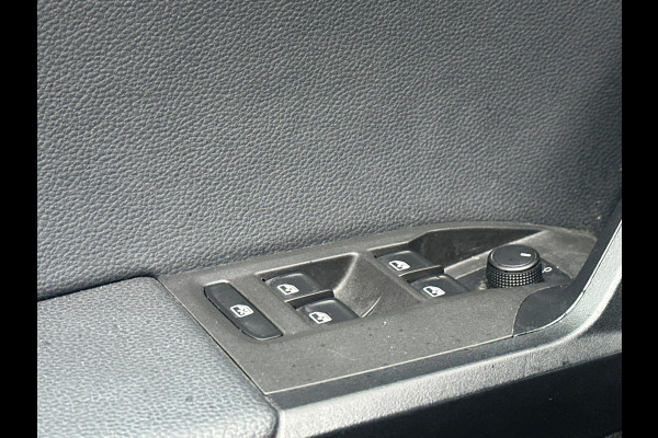 Seat Ibiza 1.0 TSI FR Busines Virtual/Camera/Stoelverw.