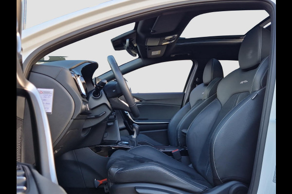 Kia Ceed Sportswagon 1.5 T-GDi GT-Line | Pano | Stoelverwarming | LED | Climate | Elek. Achterklep |