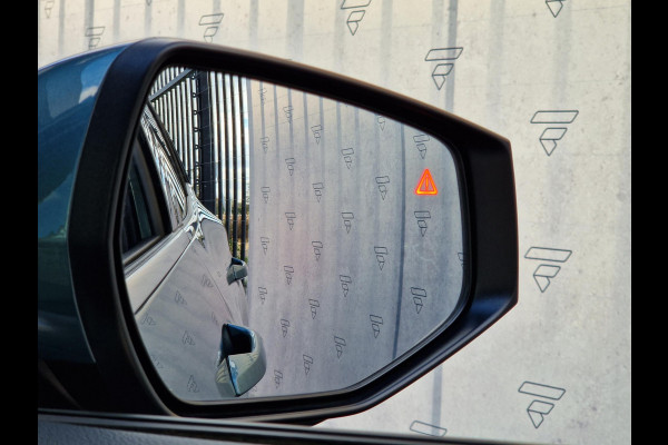 Kia Sportage 1.6 T-GDi Plug-in Hybrid AWD DynamicPlusLine | Pano | Dodehoek | LED | Stoelverwarming | Key-Less |