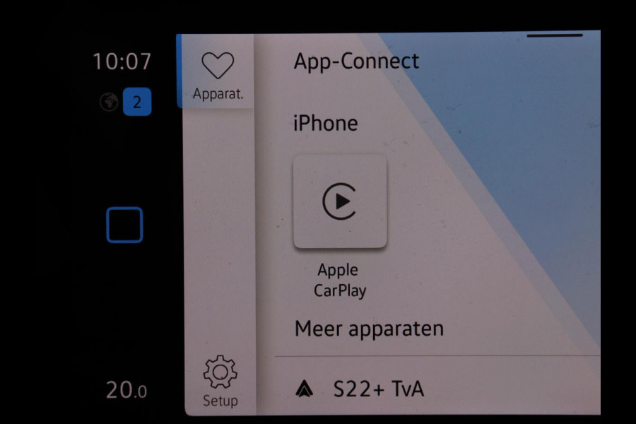 Volkswagen Golf 1.0 eTSI Life | Trekhaak | Full LED | Carplay | Navigatie | Adaptive cruise | Parkeerhulp | Digital Cockpit | Sfeerverlichting | Climate control