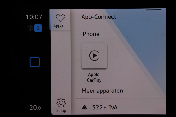 Volkswagen Golf 1.0 eTSI Life | Trekhaak | Full LED | Carplay | Navigatie | Adaptive cruise | Parkeerhulp | Digital Cockpit | Sfeerverlichting | Climate control