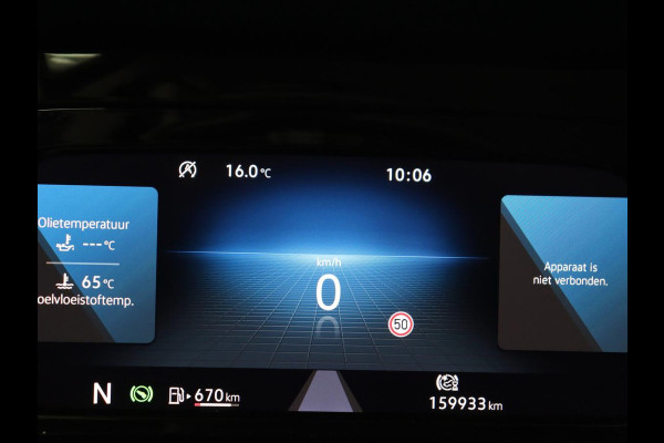 Volkswagen Golf 1.0 eTSI Life | Trekhaak | Full LED | Carplay | Navigatie | Adaptive cruise | Parkeerhulp | Digital Cockpit | Sfeerverlichting | Climate control