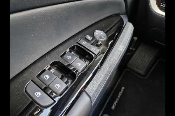 Kia Sportage 1.6 T-GDi Plug-in Hybrid AWD DynamicPlusLine | Pano | Dodehoek | LED | Stoelverwarming | Key-Less |